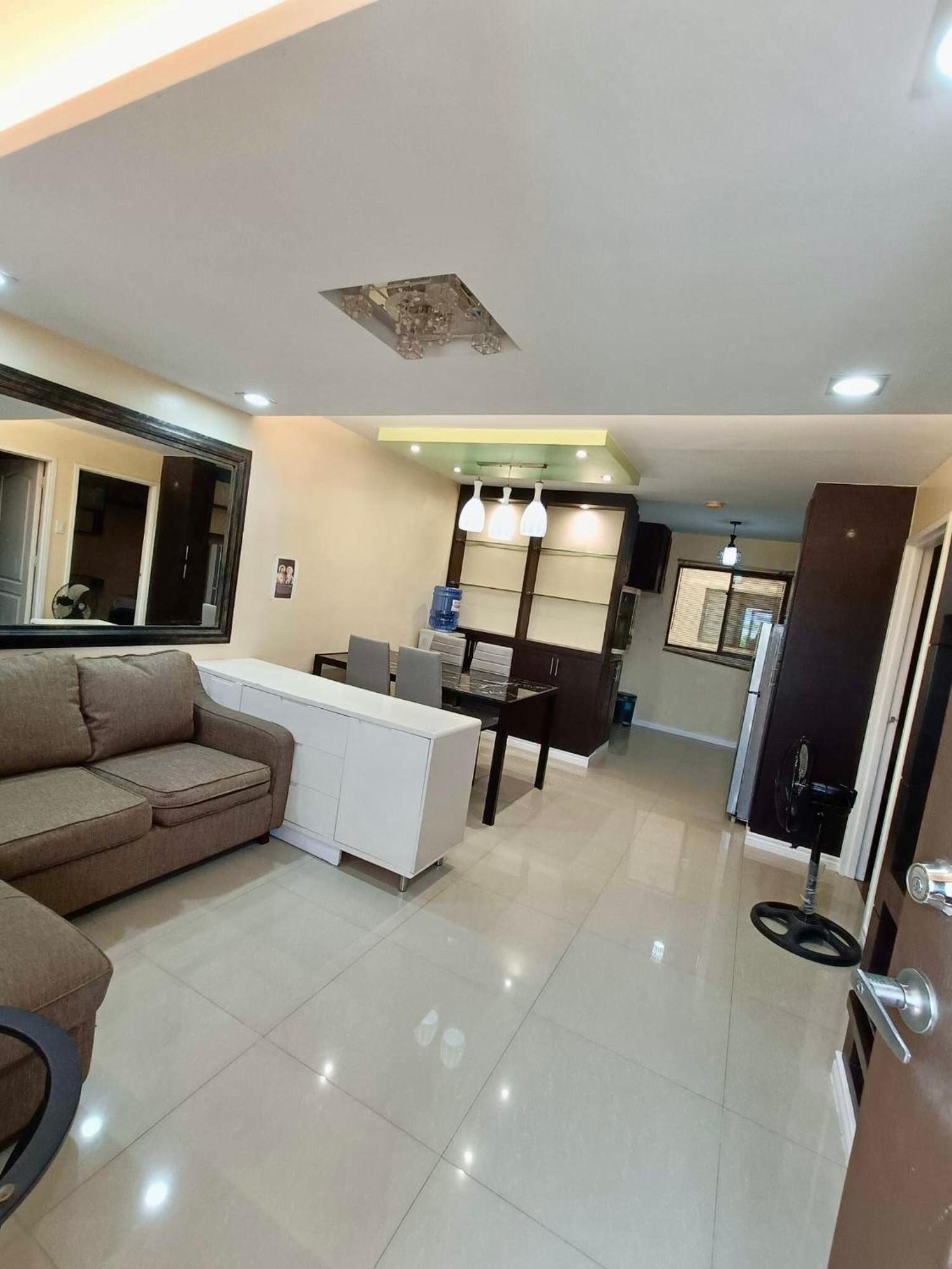 Davao 2Br One Oasis Beside Sm Mall-Wifi Екстериор снимка